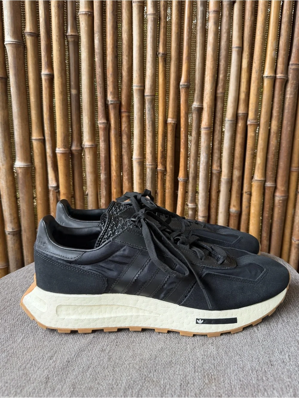 ADIDAS  Retropy E5 in 